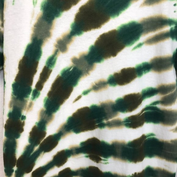 🍭KIDS Tie-Dye T-Shirt | Green Camo | Medium - Picture 6 of 8
